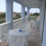 Janja Apartment
