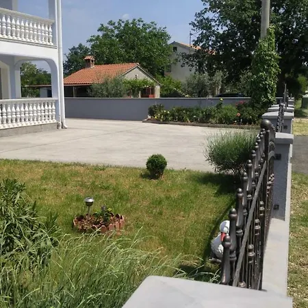 Janja Apartment